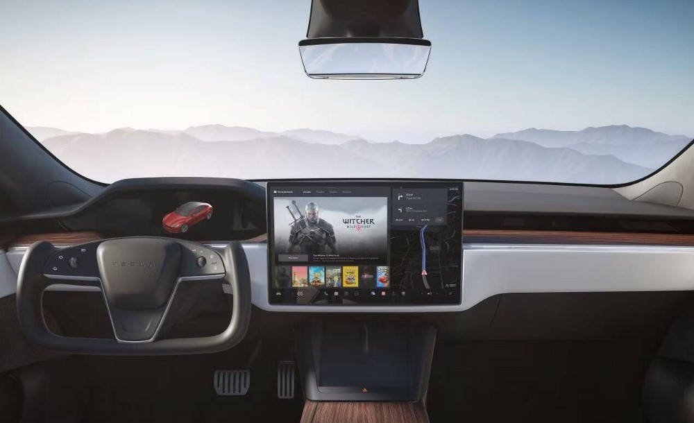 Nejotravnější věci na elektromobilech Tesla – vysvětleno 