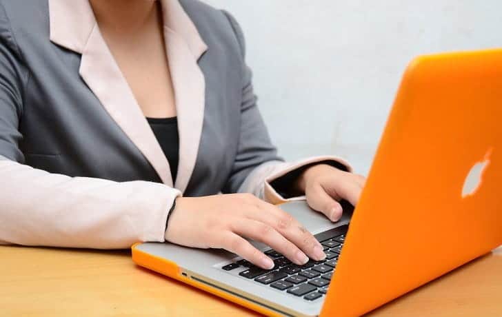 Jak úspěšně založit malý podnik Krok 2 min min DzTechs |  Jak vydělat peníze online s právy na prodej produktů