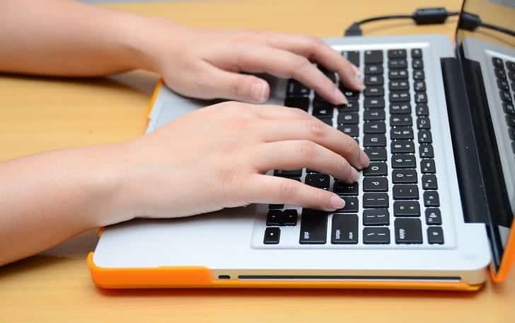 Vyberte právníka pro daň z nemovitostí Krok 7 min min DzTechs |  Jak vydělat peníze online s právy na prodej produktů