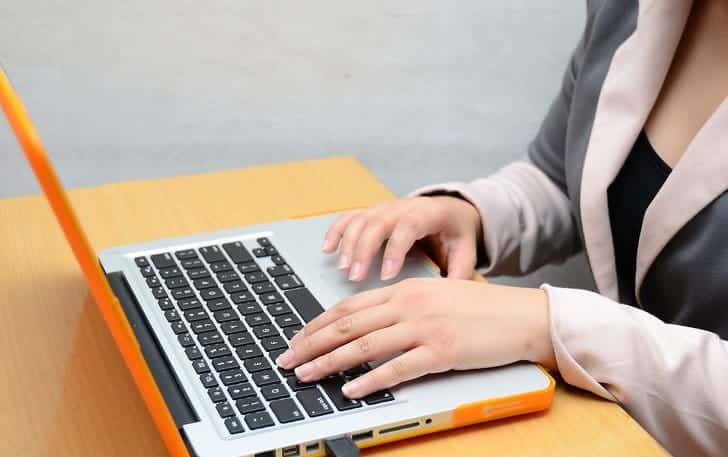 Vyberte právníka pro daň z nemovitostí Krok 5 min min DzTechs |  Jak vydělat peníze online s právy na prodej produktů