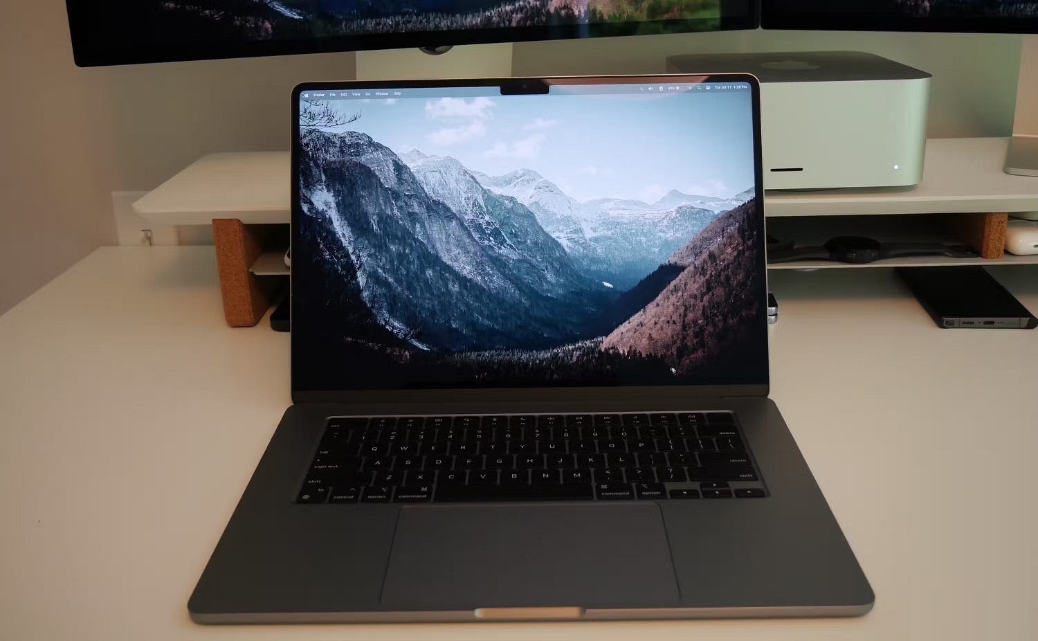 Mac |  Výdrž baterie 3 |  1aMV370Q9hhU xeD6wKD5UQ DzTechs