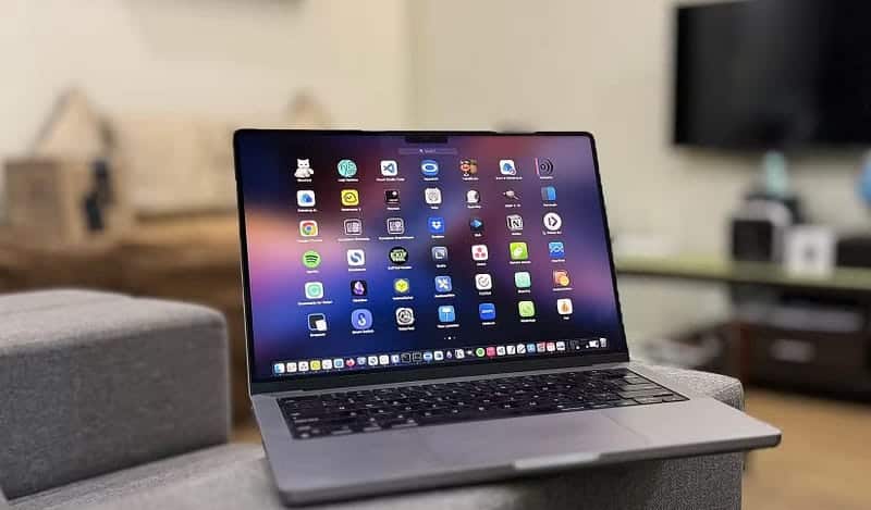 Proč zůstávat u MacBooku, když existují dobré alternativy Windows? - 1c EOpdA8DXt01hogM33kWA DzTechs | Mac