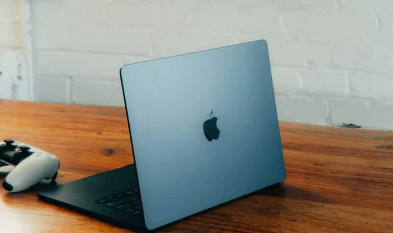 Proč zůstávat u MacBooku, když existují dobré alternativy Windows? - 1r9z5IDzlg 4DoUPADjZyxA DzTechs | Mac