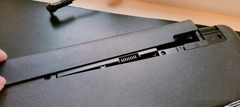 Co bych měl hledat při nákupu nové baterie do notebooku - 16oDkO2404LR5YcvYhh2zwQ DzTechs | Vysvětlení
