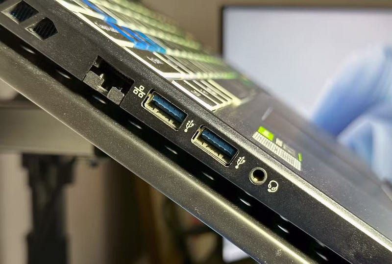 Důvody, proč preferuji notebook s Windows, i když mám MacBook Air - 13VCeGLtq4ZByCn zTnQvMg DzTechs | Vysvětlení