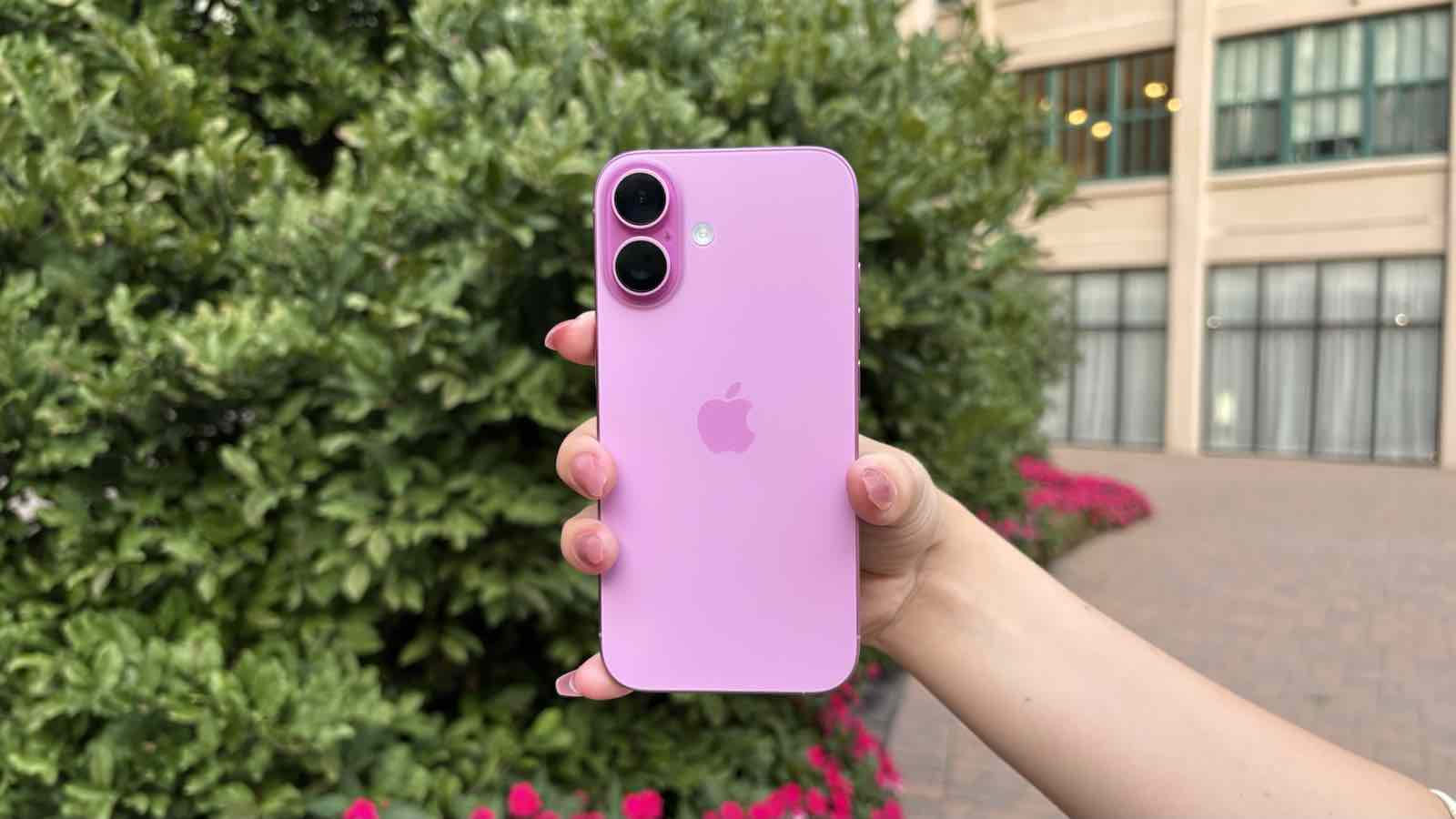 Recenze Apple iPhone 16