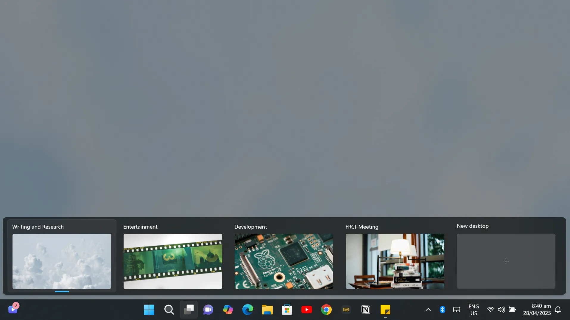 Vytvořte různé virtuální plochy pro úkoly pro úkoly