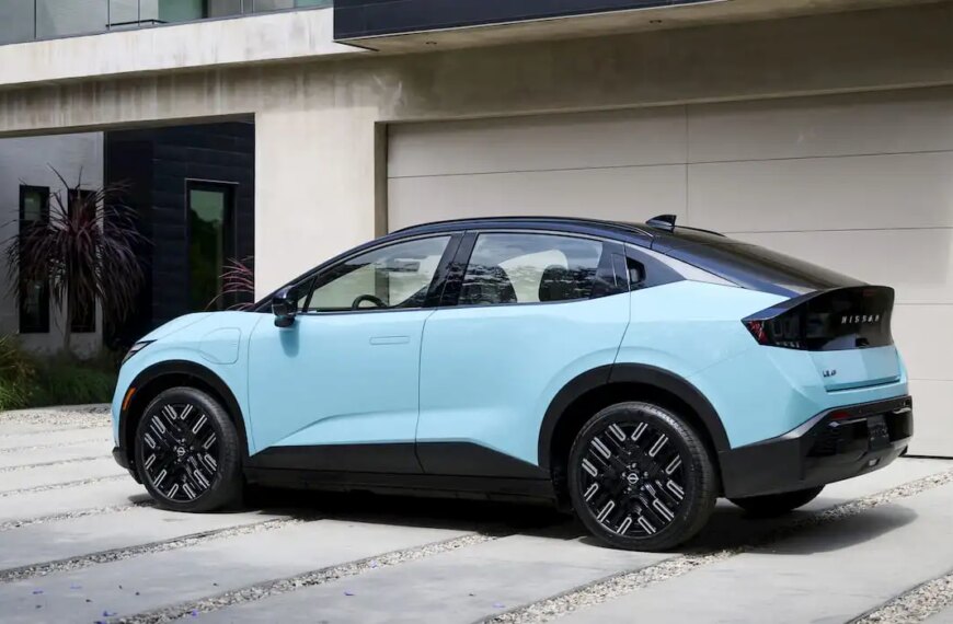 Nissan se připravuje na zahájení elektrického listu s integrovanou strategií pro čistou energii